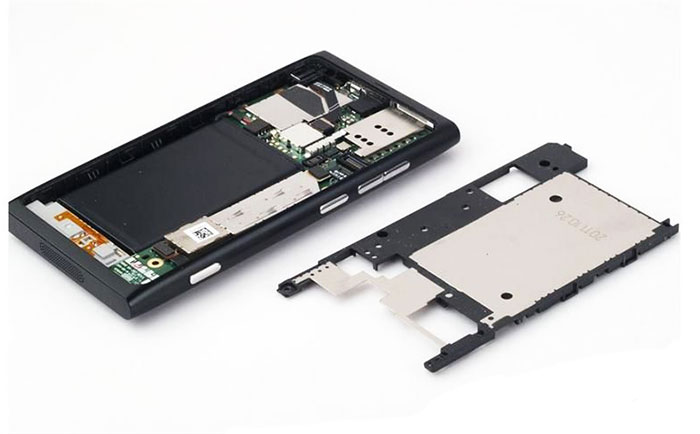 屏蔽罩選材，不銹鋼與白銅優劣對比